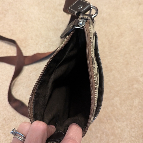 Classic coach crossbody bag - Picture 3 of 4